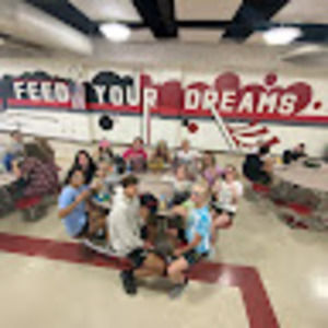 Meet your Posher, Lauryn